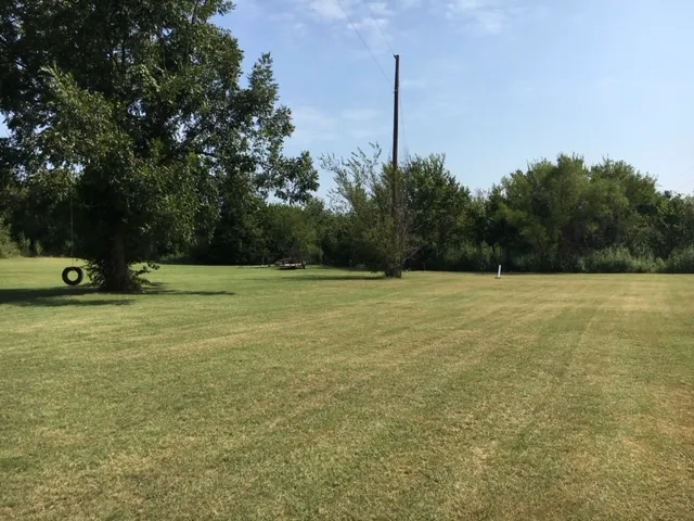 Hidden Oaks Mobile Home Park 6