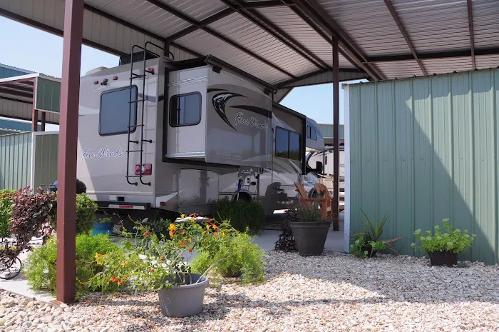 Fox Run RV Living LLC 4