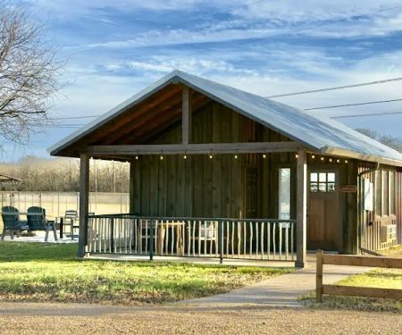 Waco Creekside Resort