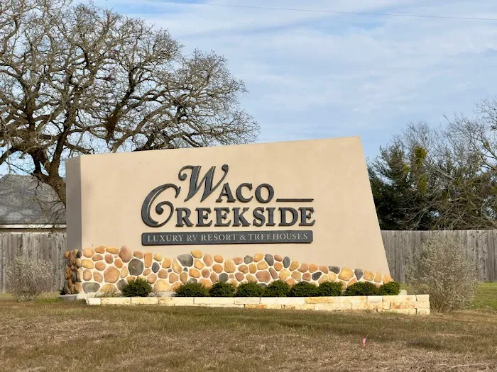 Waco Creekside Resort 5
