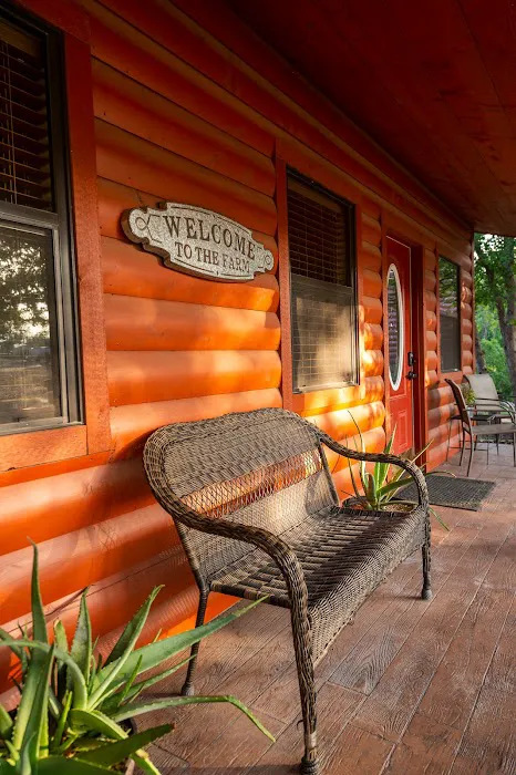 Nicole Creek Cabins and RV Park 4