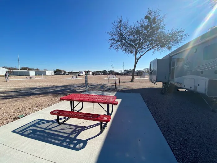 Lake Whitney RV Park 8