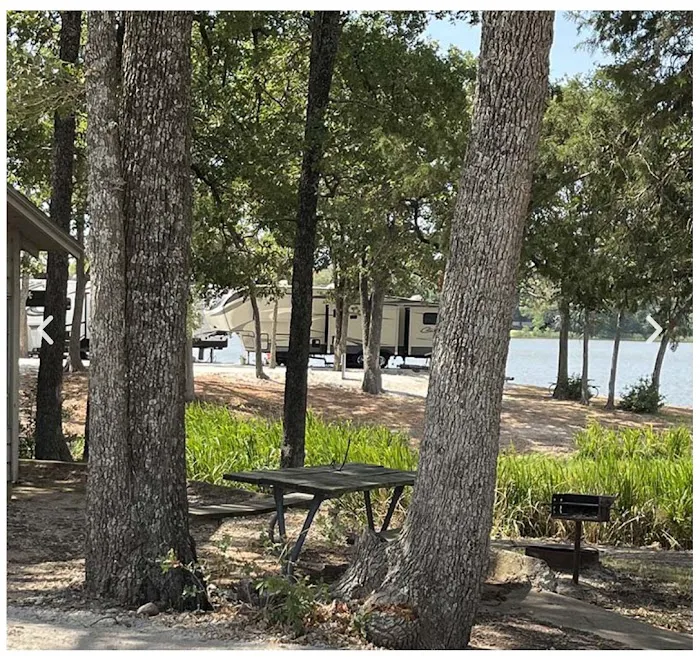 Homeplace RV Lake Mexia 3