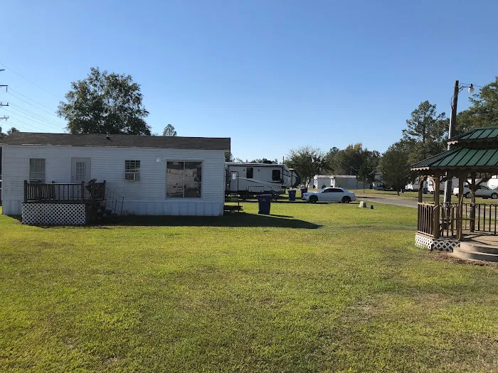 Pine Grove Estates & RV Park 4