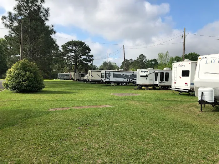 Pine Grove Estates & RV Park 6