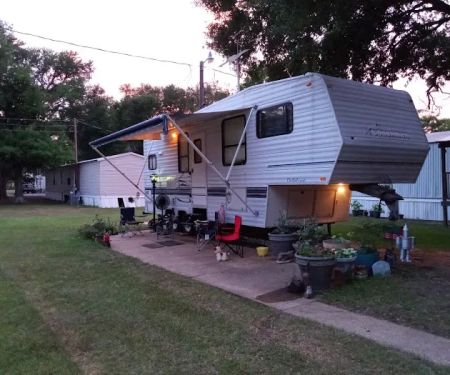 Holliday's Trailer Park and Mini Storage