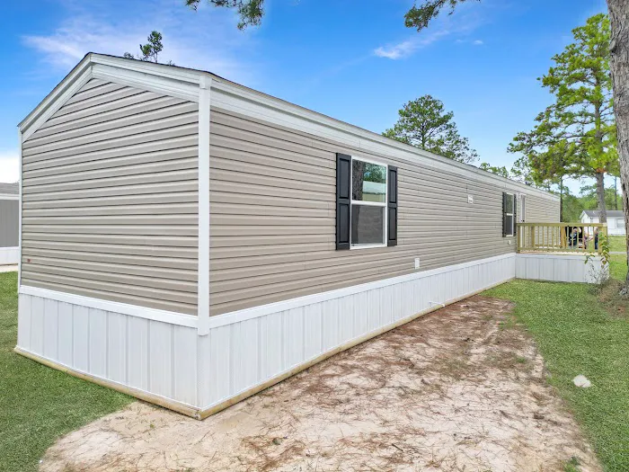 Pinewood Manufactured Home Community 1