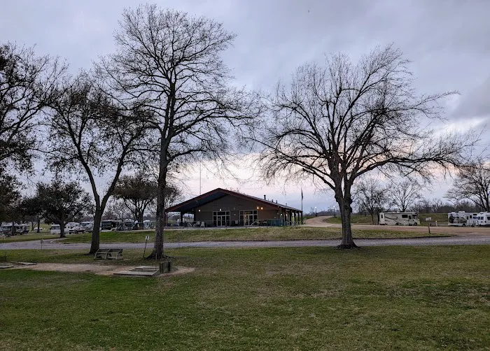 River View RV Park and Resort 10