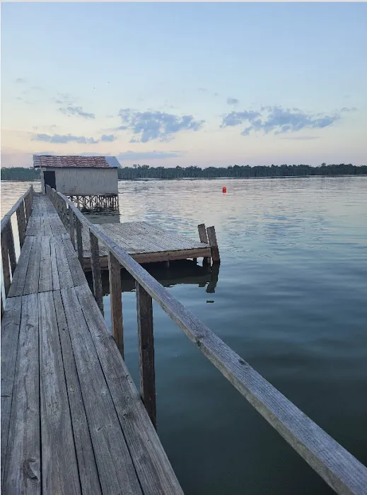 Tom Bell's rv park, boat landing and trailer rentals 2