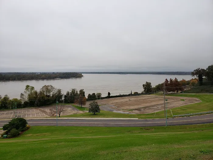 Ameristar RV Park 7