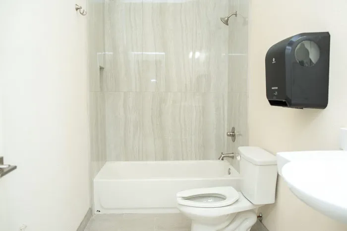 Hardy's Resort RV Park - College Station 1