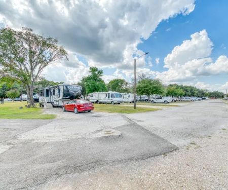 Oak Haven RV (formerly BCS Village 21 RV Park)