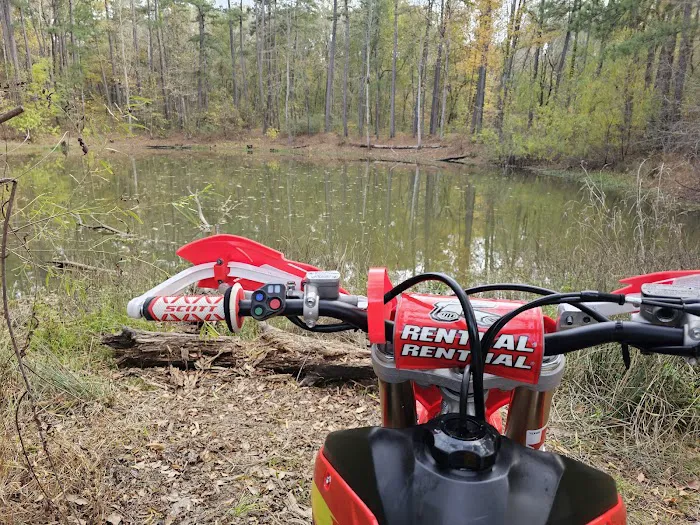 Kelly's Pond Motorized Campground 9