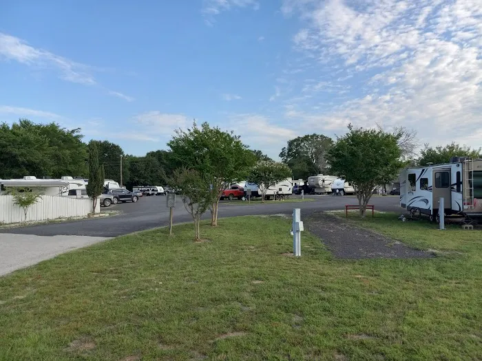 Central Texas RV Park 3