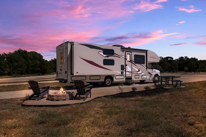 Bryan / North College Station KOA Holiday 5