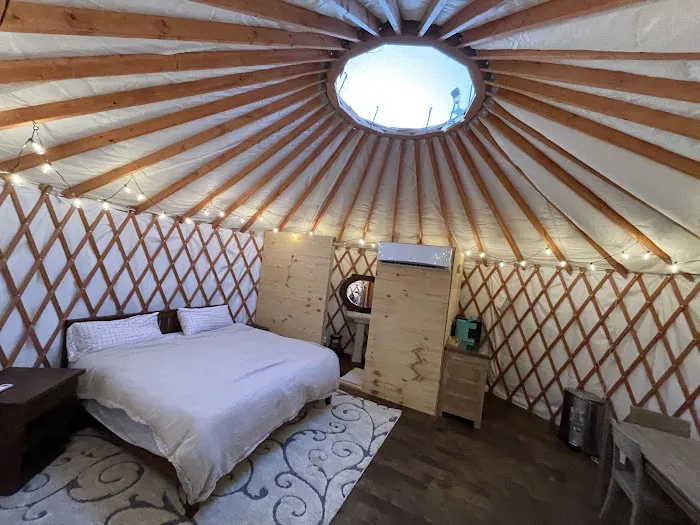 Cross Timbers Glamping Company 2