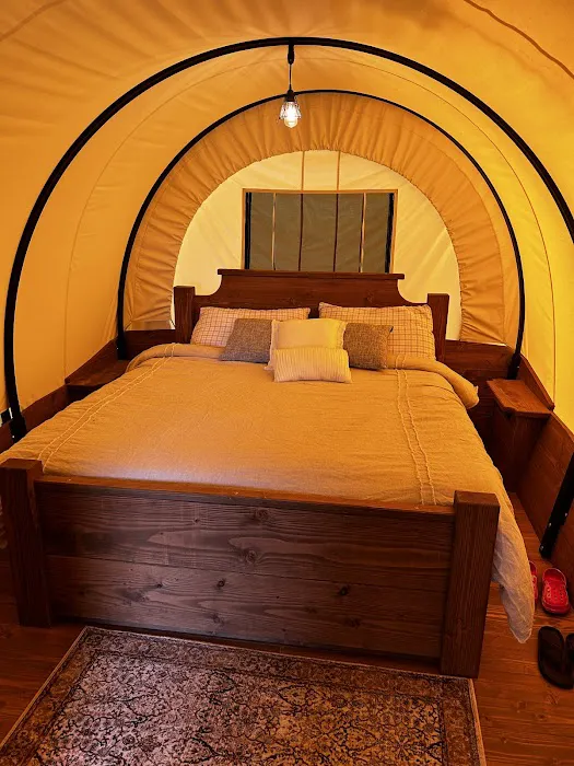 Cross Timbers Glamping Company 10