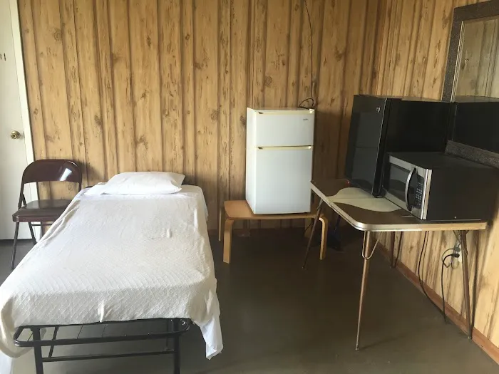 Lake Life RV Park - Lake Whitney 1