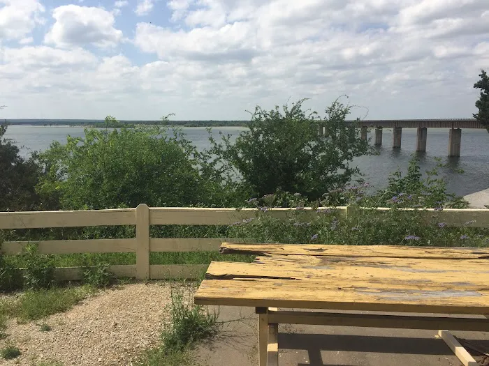 Lake Life RV Park - Lake Whitney 6