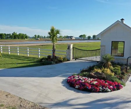 Peninsula Point RV & Tiny Home Luxury Resort