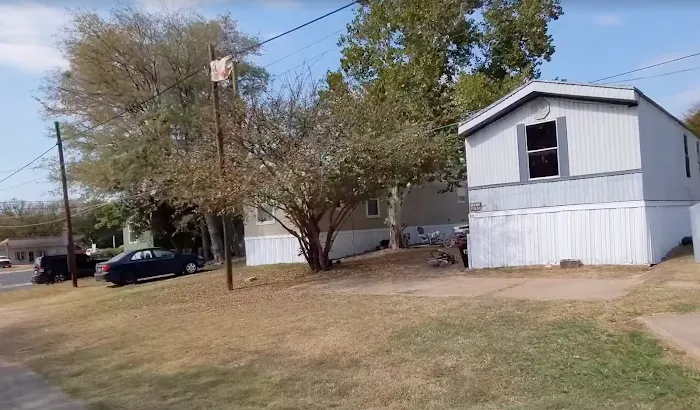 Shady Oaks Mobile Home Park 3