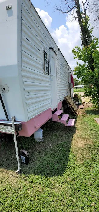 Clover Leaf Mobile Home Estate 3