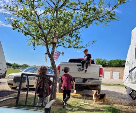 Speegleville RV Park