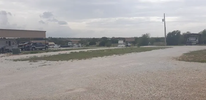 Lazy Oaks RV Park 10