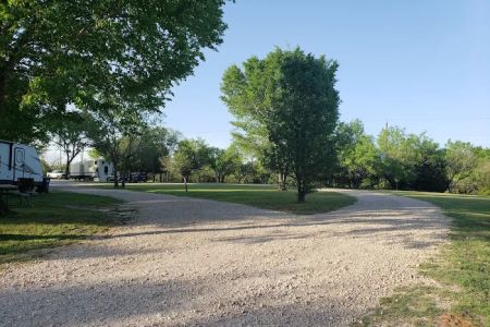 Lake Creek RV Campground
