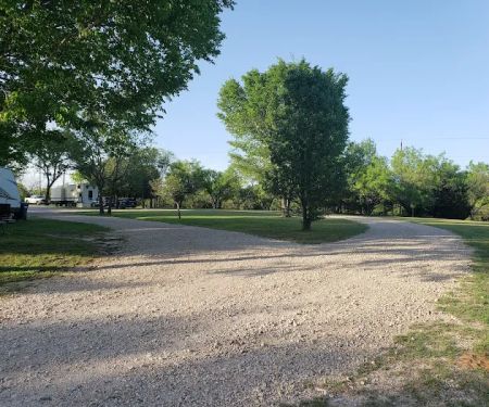 Lake Creek RV Campground