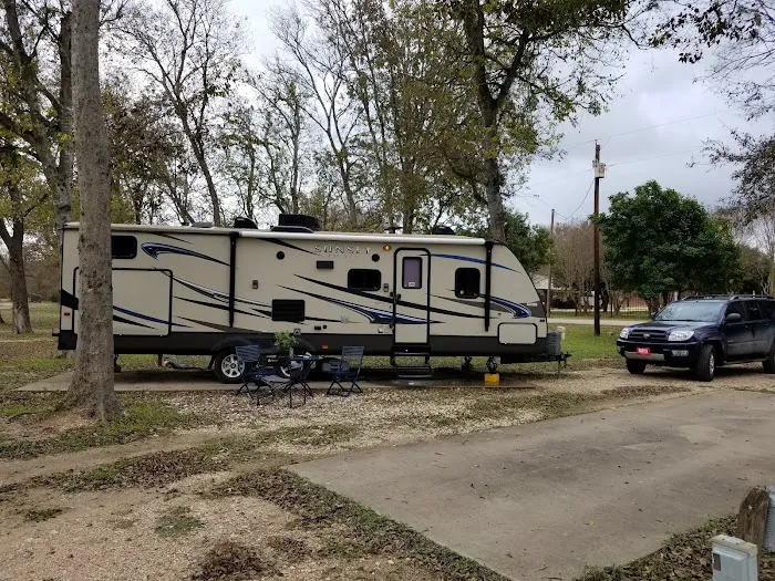 Patriot RV Park - Waco 8