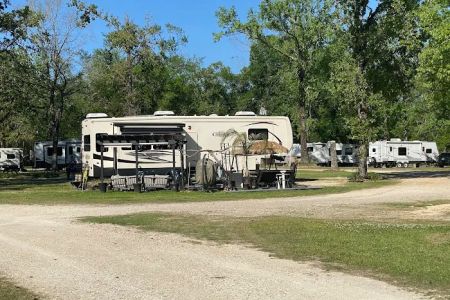 Quiet Oaks RV Park