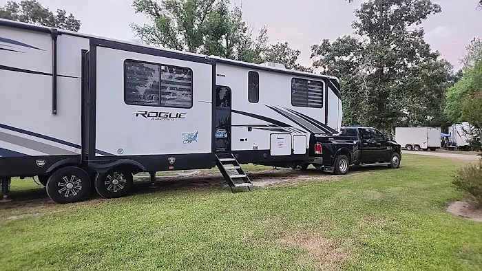 Quiet Oaks RV Park 4