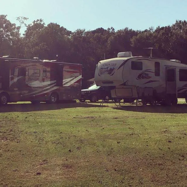 Quiet Oaks RV Park 8