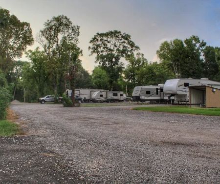 Magnolia Tree RV Park