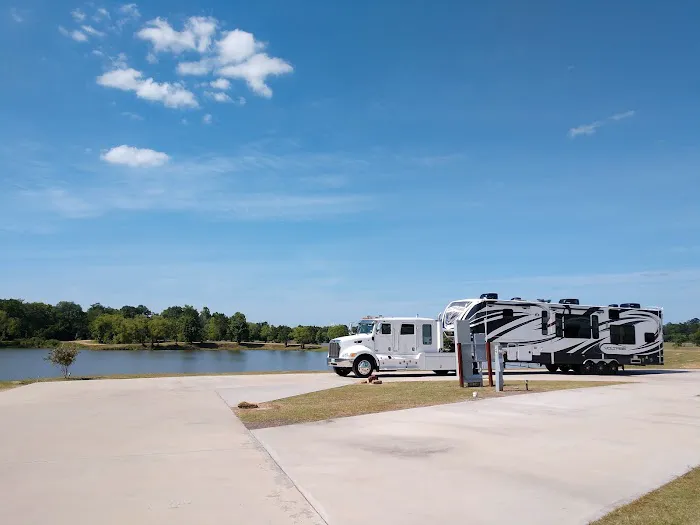East Fork RV Resort 6