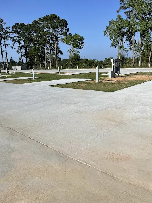 Royal Oaks RV Park 4