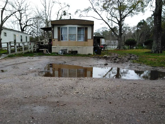 Lakeside Lodging SETX 4