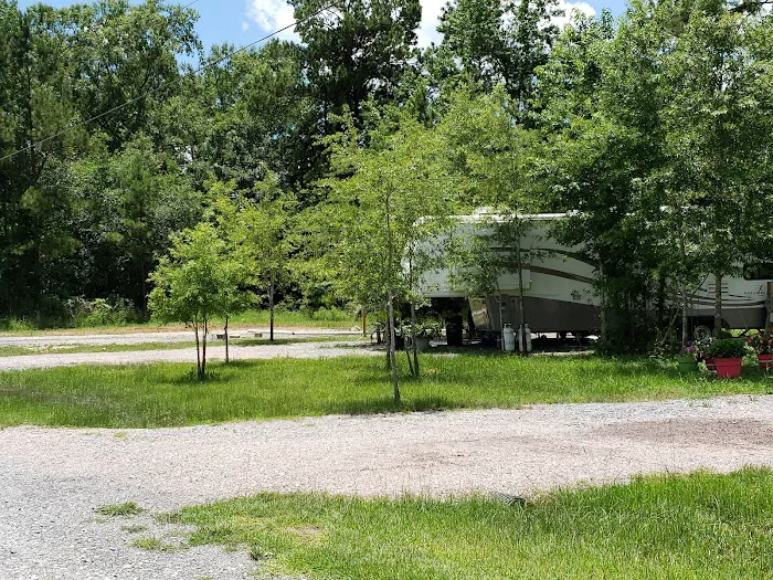 Lakeview Carriage RV Park 10
