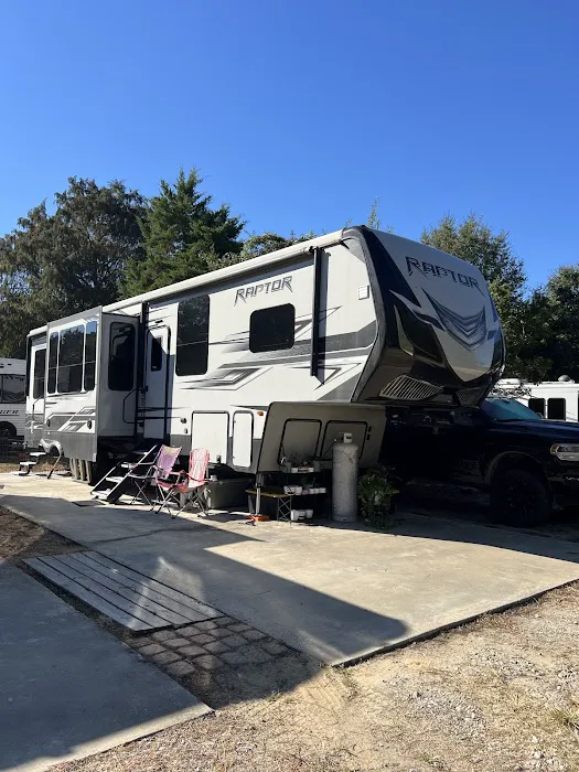 Thunder Lake RV Park 1