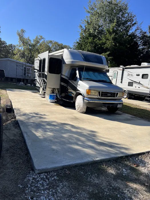 Thunder Lake RV Park 3
