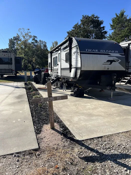 Thunder Lake RV Park 8