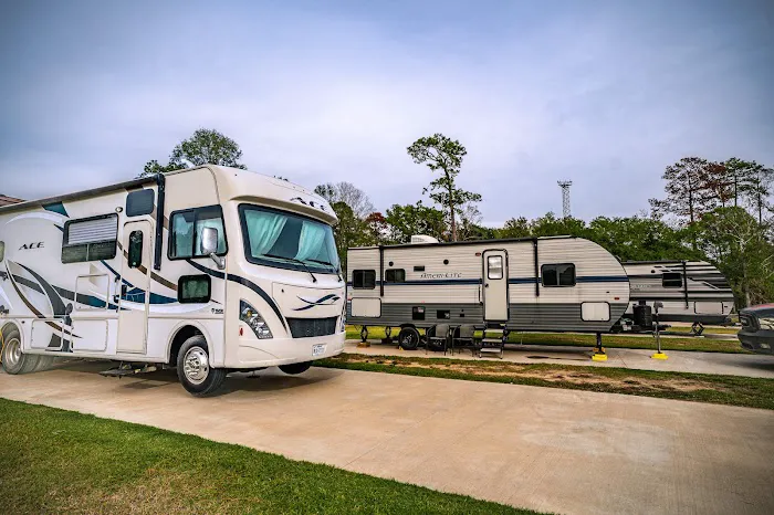 I-10 Orange RV Park 7