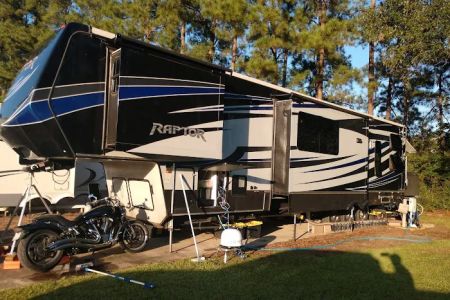 Smith Lake RV Park