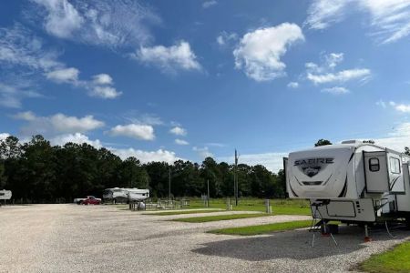 Country Livin' RV Park