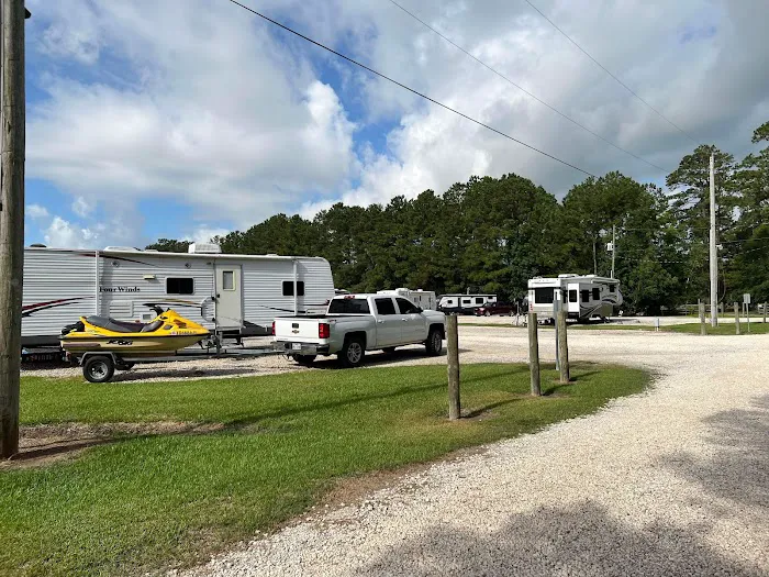 Country Livin' RV Park 3
