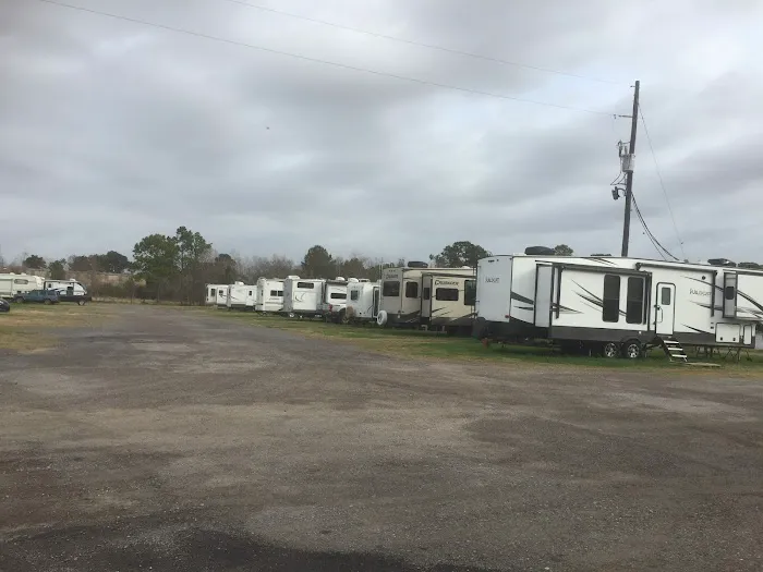 HUBS RV PARK 3