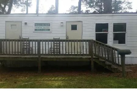 Cedar Hill Mobile Home Park