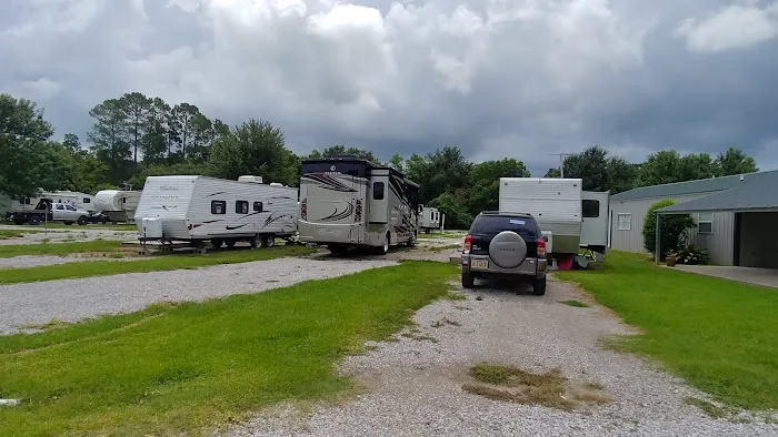Maxey Care RV Park 1