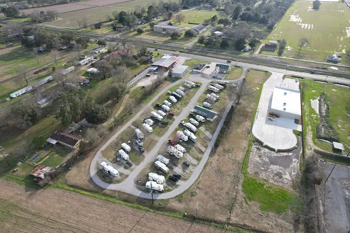 Maxey Care RV Park 9